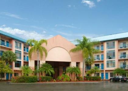 Comfort Inn and Executive Suites- Naples
