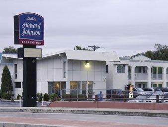 Howard Johnson Express Inn - Colorado Springs