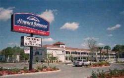 Howard Johnson Express Inn - Suites -Tampa/ Airport Area