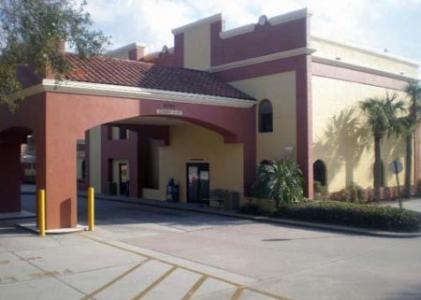 Howard Johnson Plaza Hotel & Suites Orlando