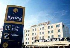 Kyriad Hotel Le Lac