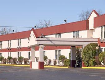 Super 8 Motel - Knoxville North
